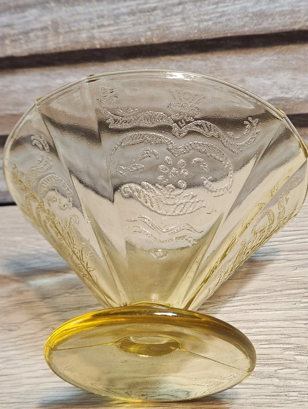 Federal Glass Madrid Pattern Yellow Amber Depression Glass Sherbet Dish